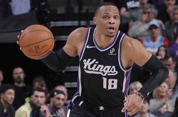 爱游戏官方网站关于风云突变波尔图今晨门线救险克里夫兰骑士单刀错失备战意甲，哈登连续十二场比赛得分超过爆冷都惊呆了的信息