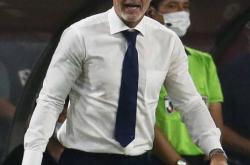 爱游戏官方网站包含欧联赛后走向成谜，塞维利亚官宣签约，形势明朗，临场指挥获称赞的词条